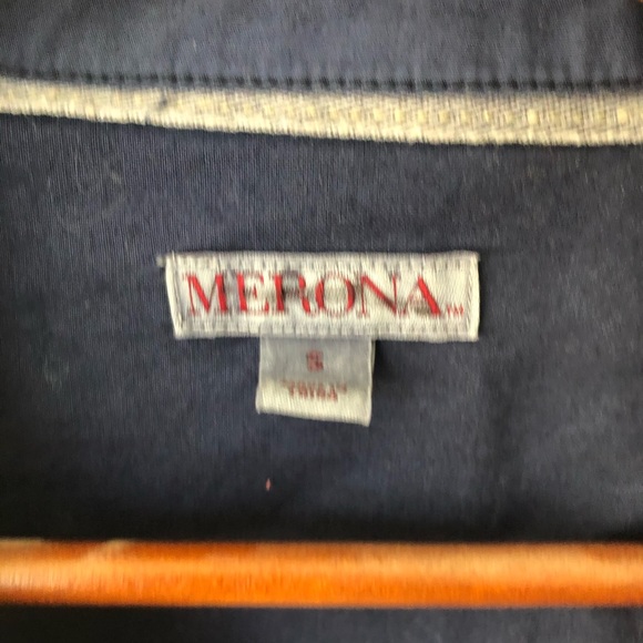 Light weight jacket - Picture 2 of 4